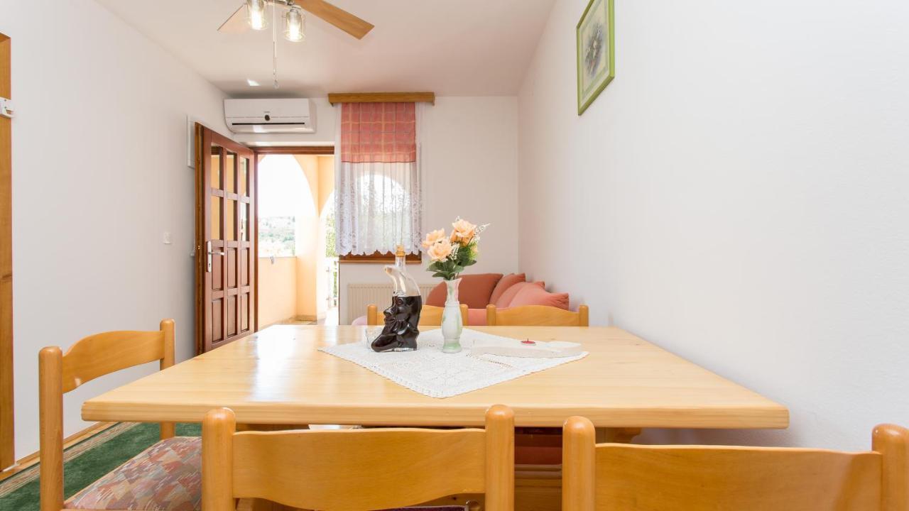 Apartment Branko Šilo Kültér fotó
