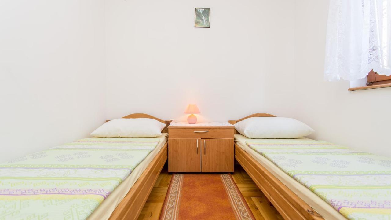 Apartment Branko Šilo Kültér fotó