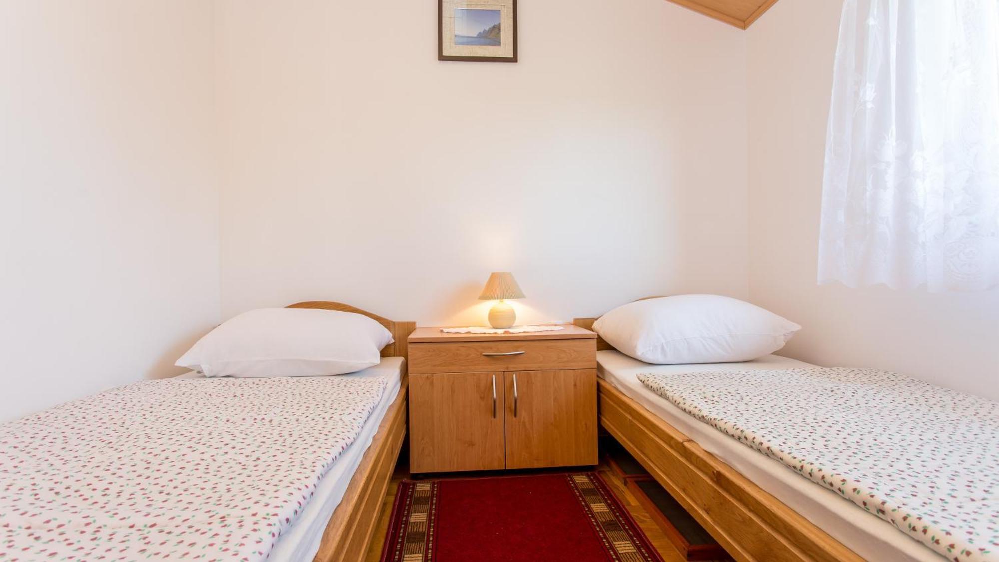 Apartment Branko Šilo Szoba fotó