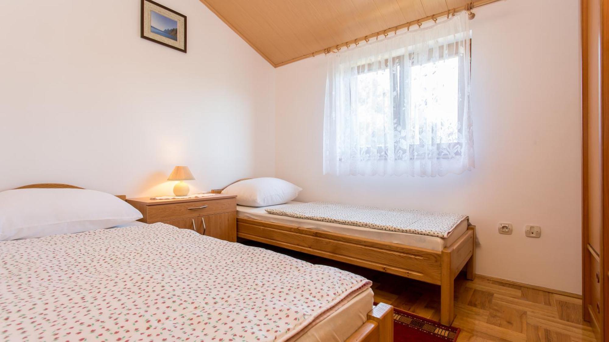 Apartment Branko Šilo Szoba fotó