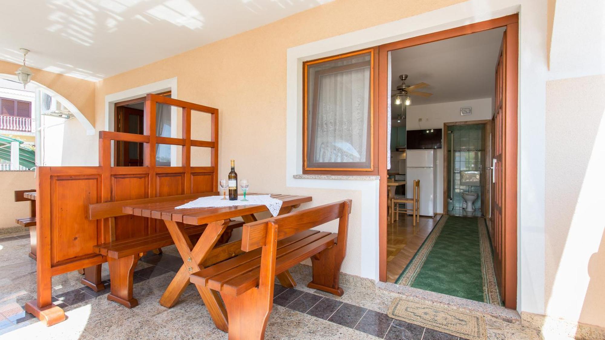 Apartment Branko Šilo Szoba fotó